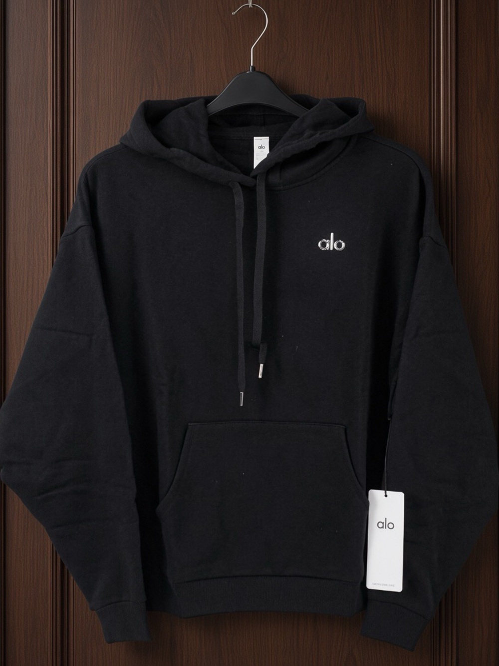 ALO Yoga Black Pullover Hoodie • Unisex
